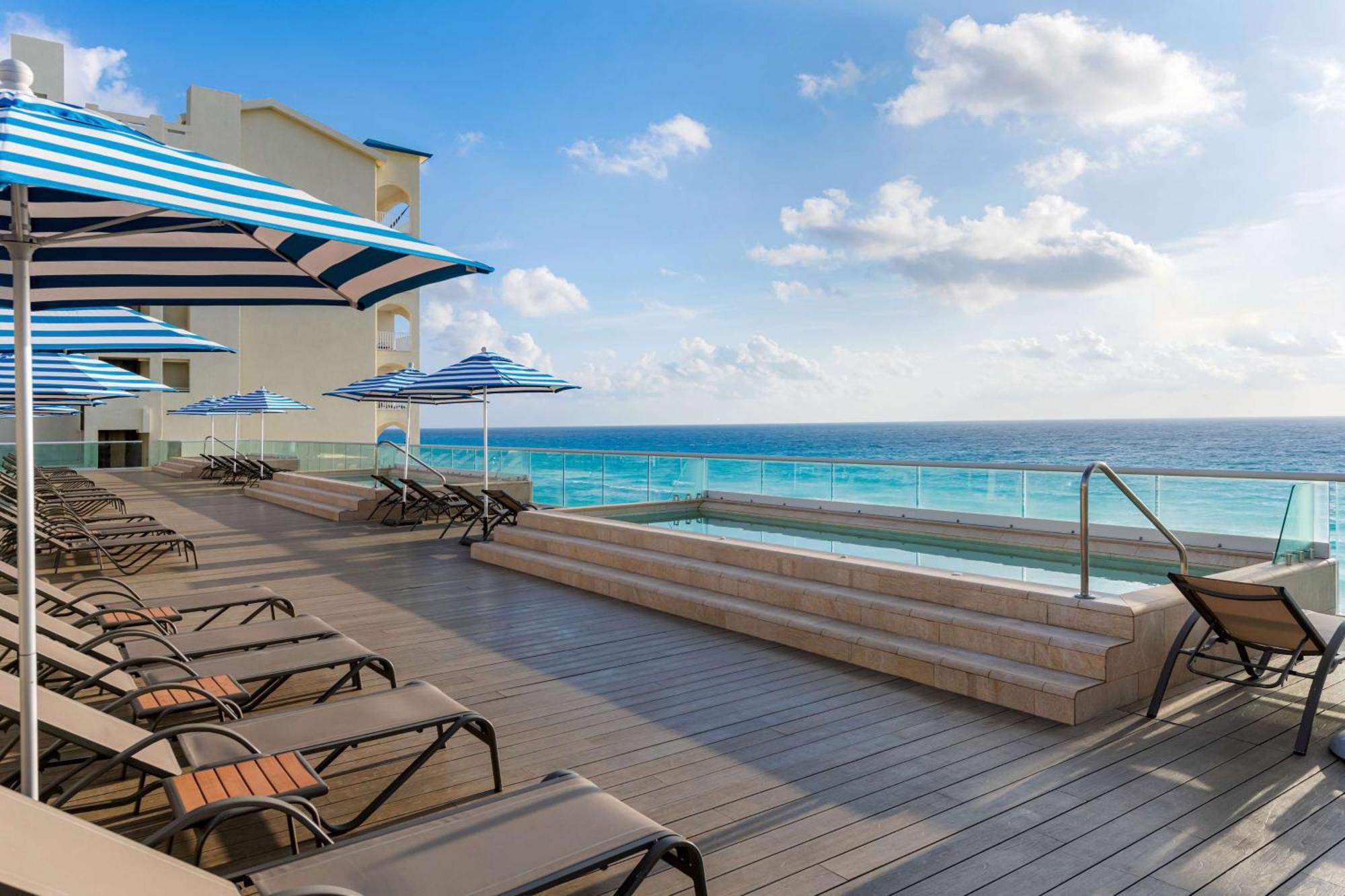 Hilton Cancun Mar Caribe All-Inclusive Resort المظهر الخارجي الصورة